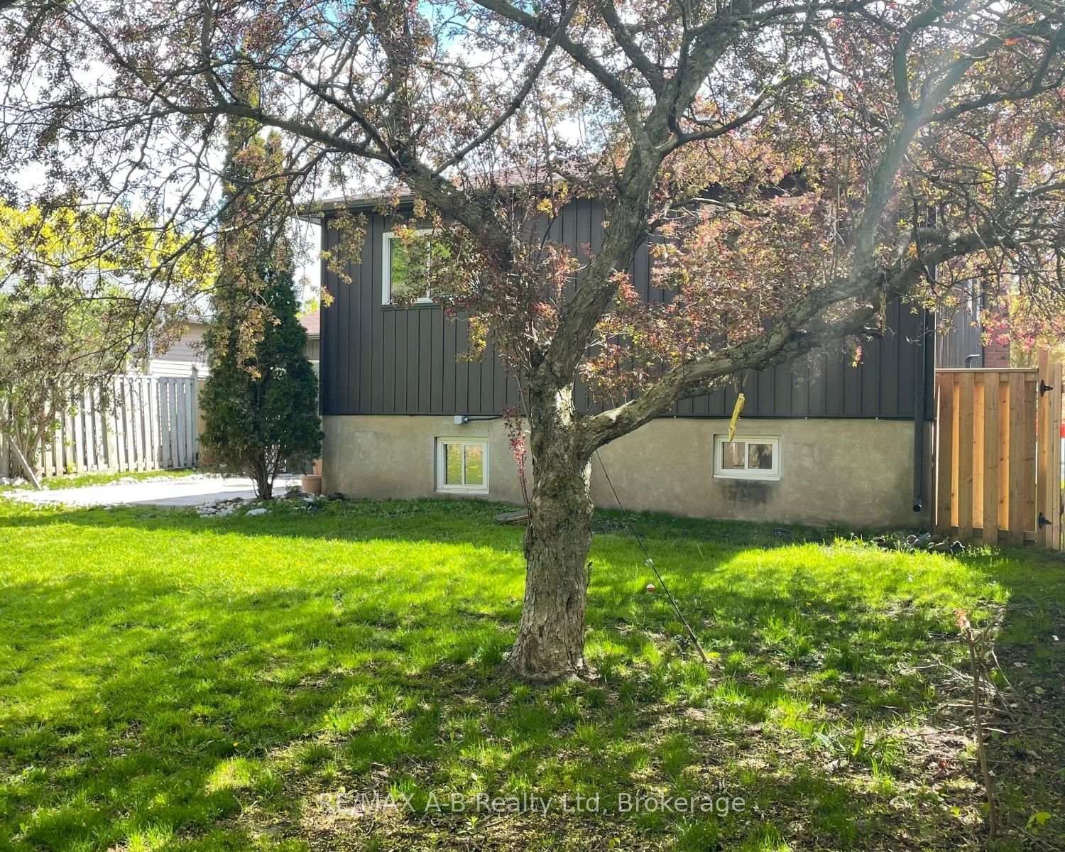 29 Dunsford Crescent • St. Marys, ON photo 37
