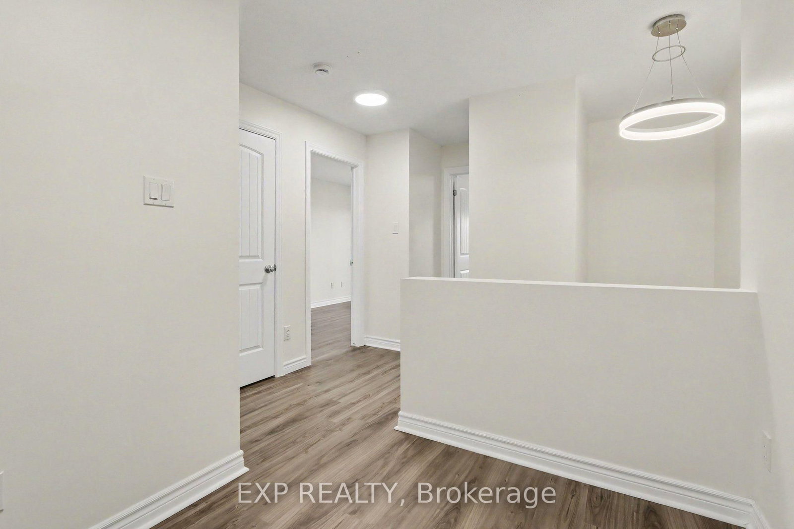 1149 Longfields Drive • #B • Ottawa, ON photo 19