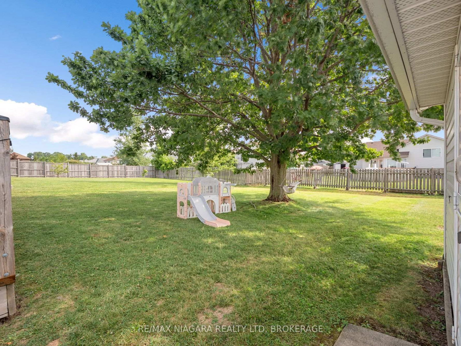 936 Colette Road • Fort Erie, ON photo 25