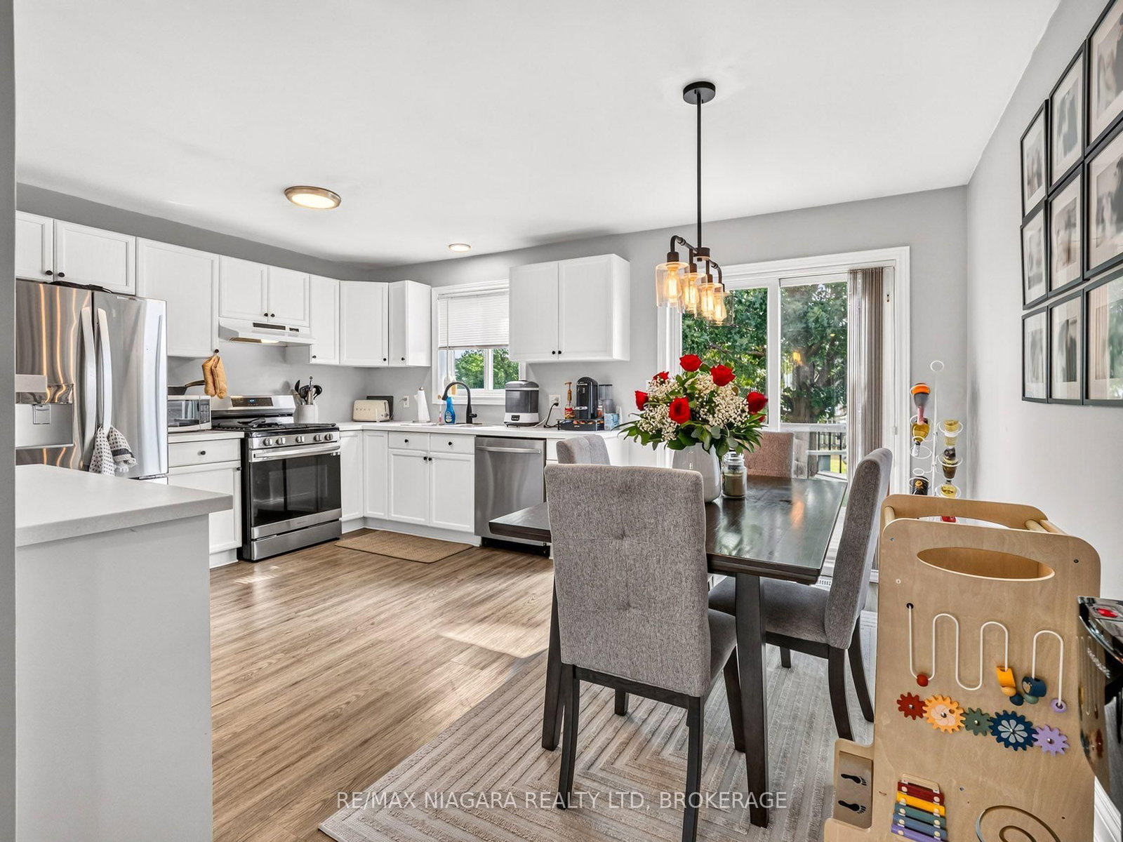 936 Colette Road • Fort Erie, ON photo 8