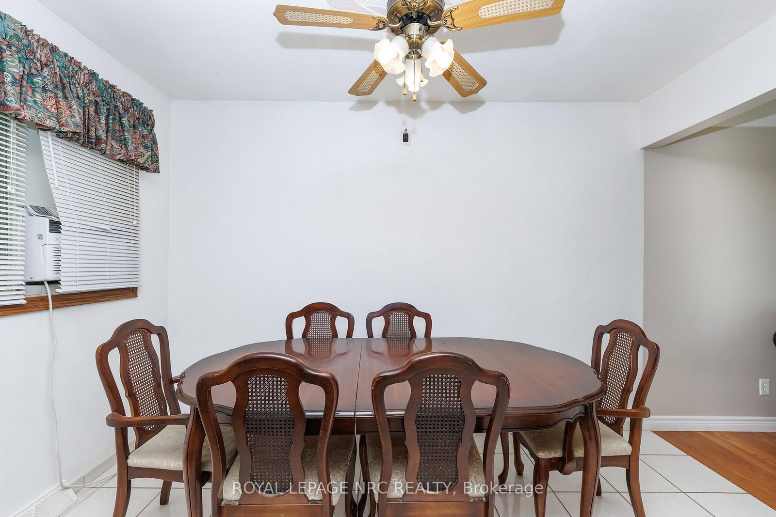 409 Broadway Avenue • Welland, ON photo 15