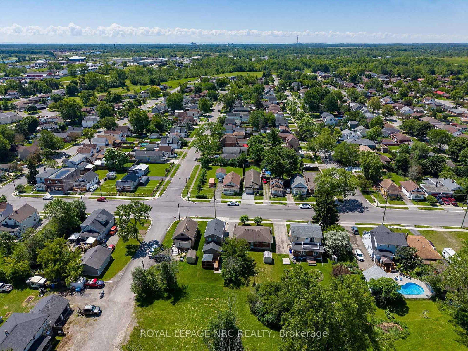 409 Broadway Avenue • Welland, ON photo 30