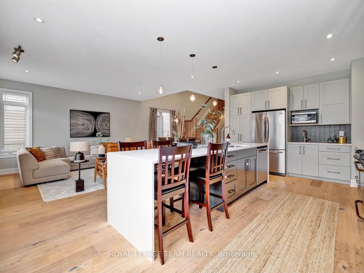 732 Brian Good Avenue • Ottawa, ON photo 21