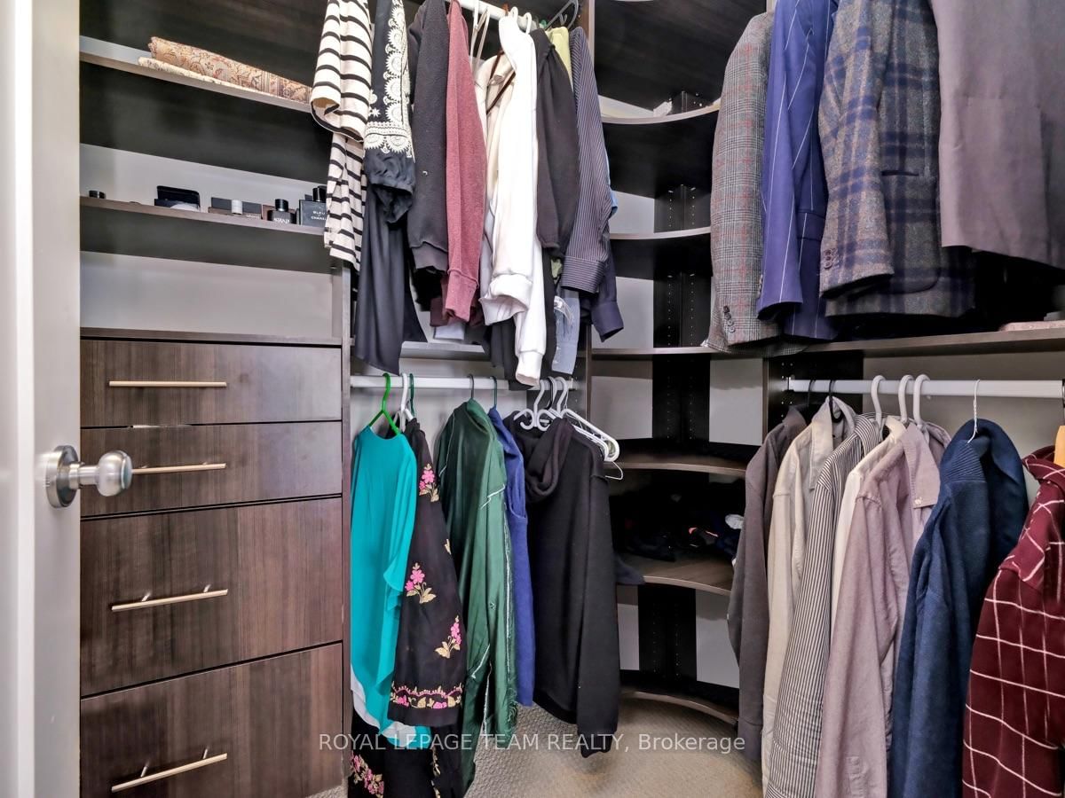 732 Brian Good Avenue • Ottawa, ON photo 38