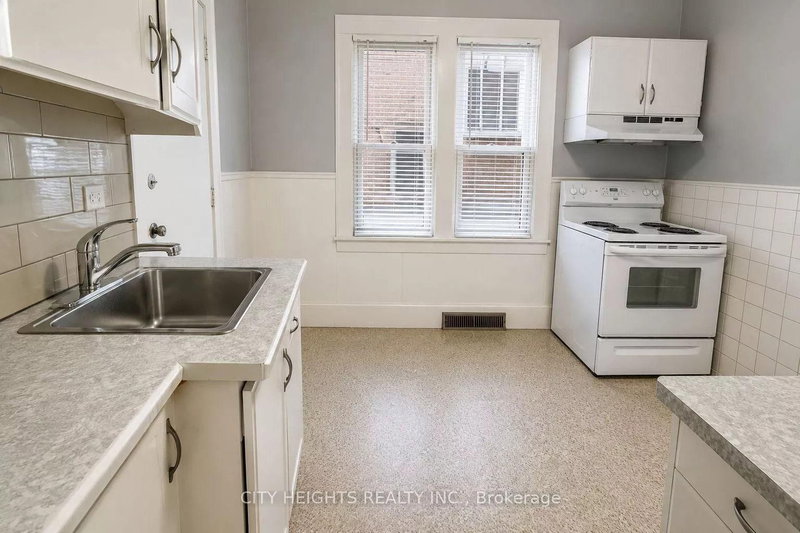 #2 - 1264 Elsmere Avenue