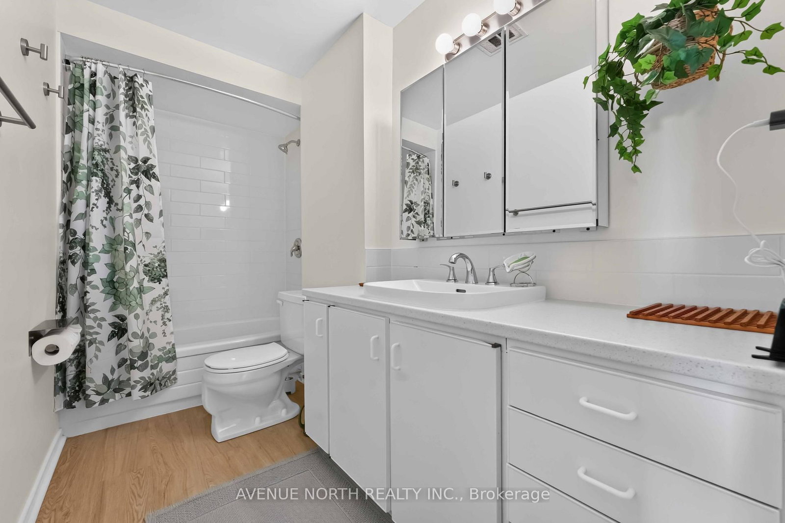 3100 Carling Avenue • #820 • Ottawa, ON photo 17