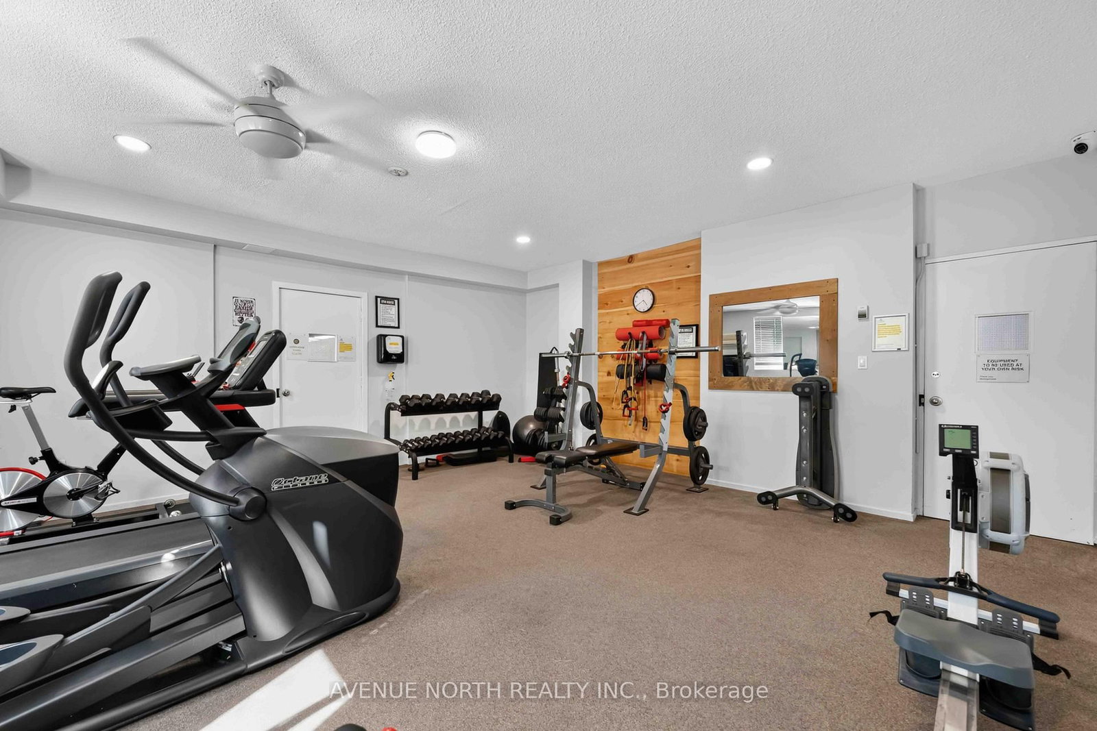 3100 Carling Avenue • #820 • Ottawa, ON photo 24