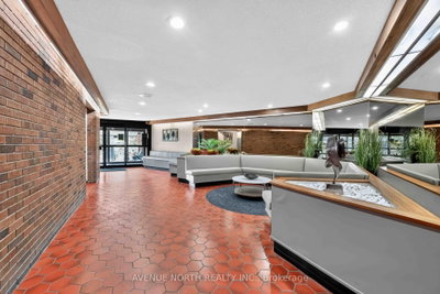 3100 Carling Avenue • #820 • Ottawa, ON photo 3