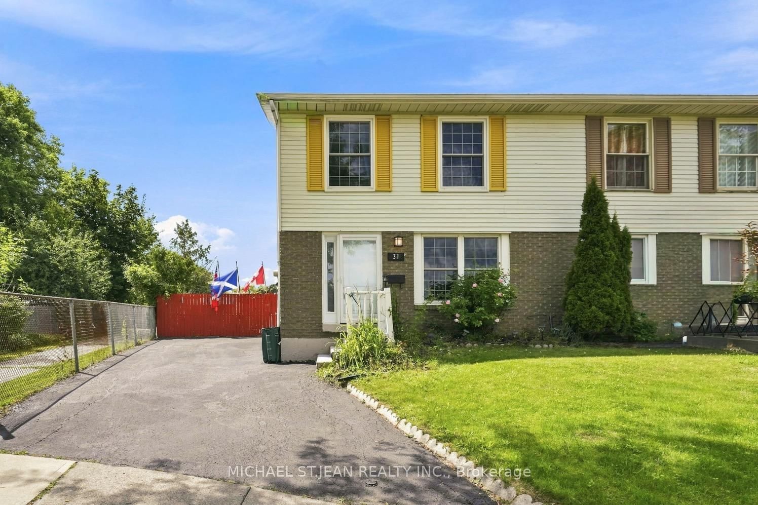 31 Belleau Street • Hamilton, ON photo 4