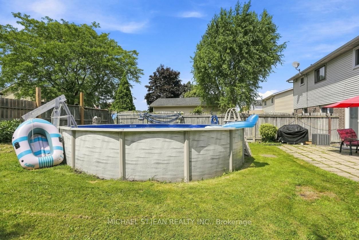 31 Belleau Street • Hamilton, ON photo 47