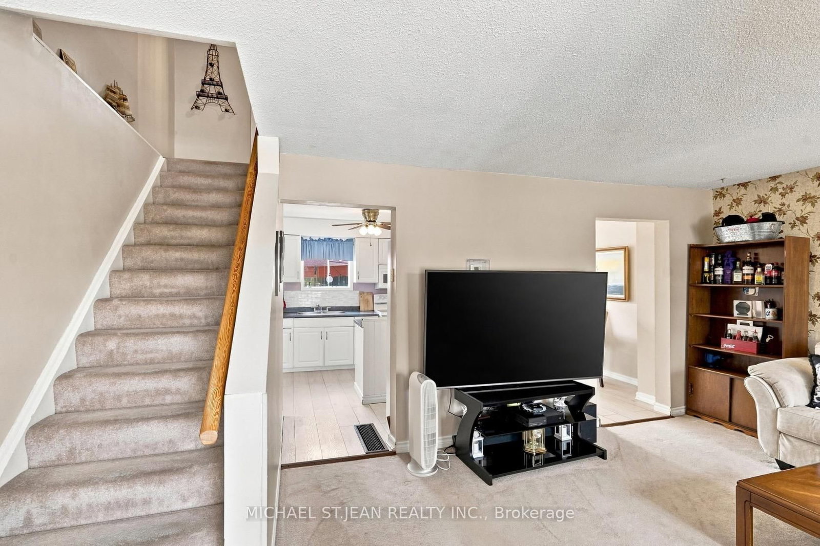 31 Belleau Street • Hamilton, ON photo 9