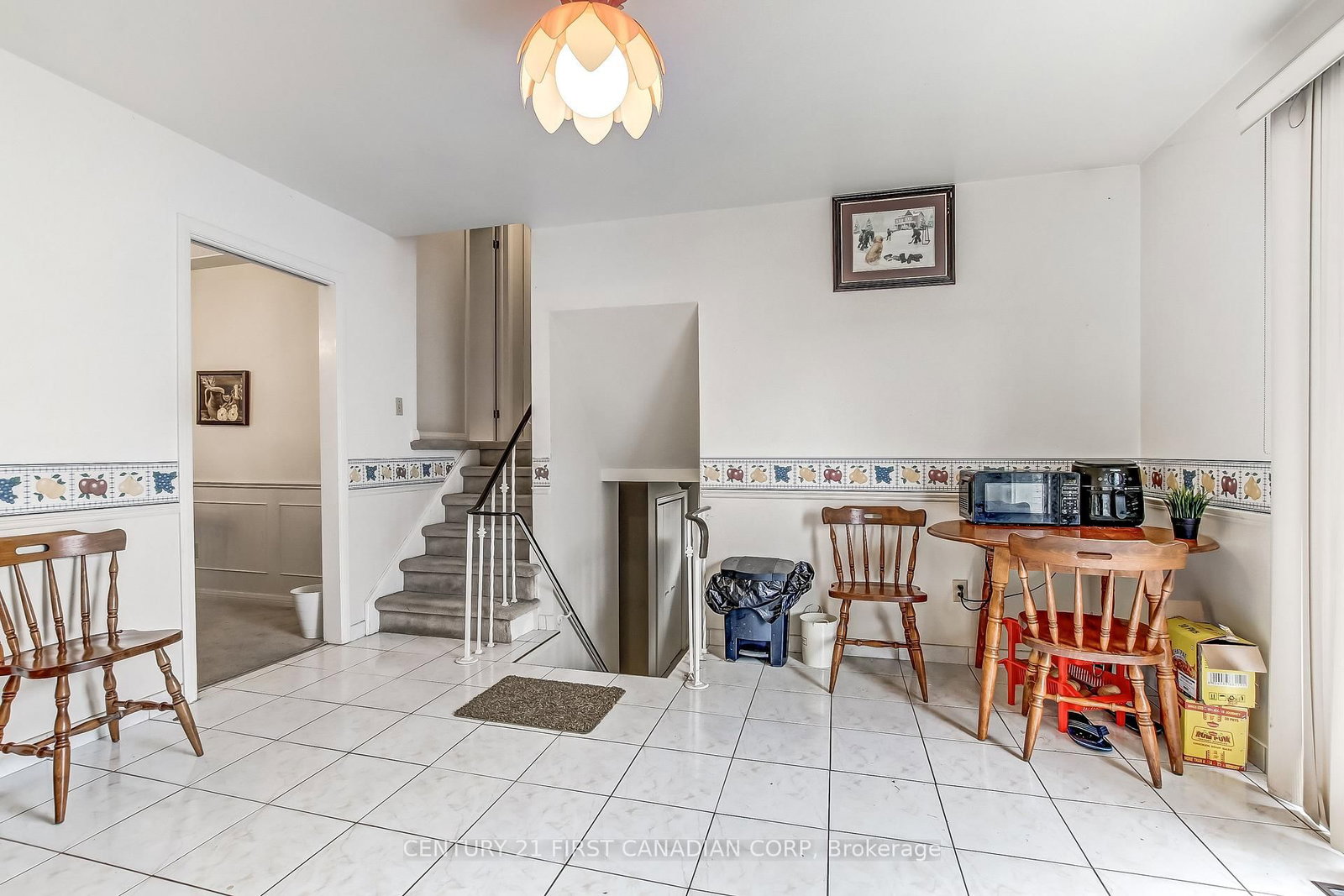 Listing Image 7