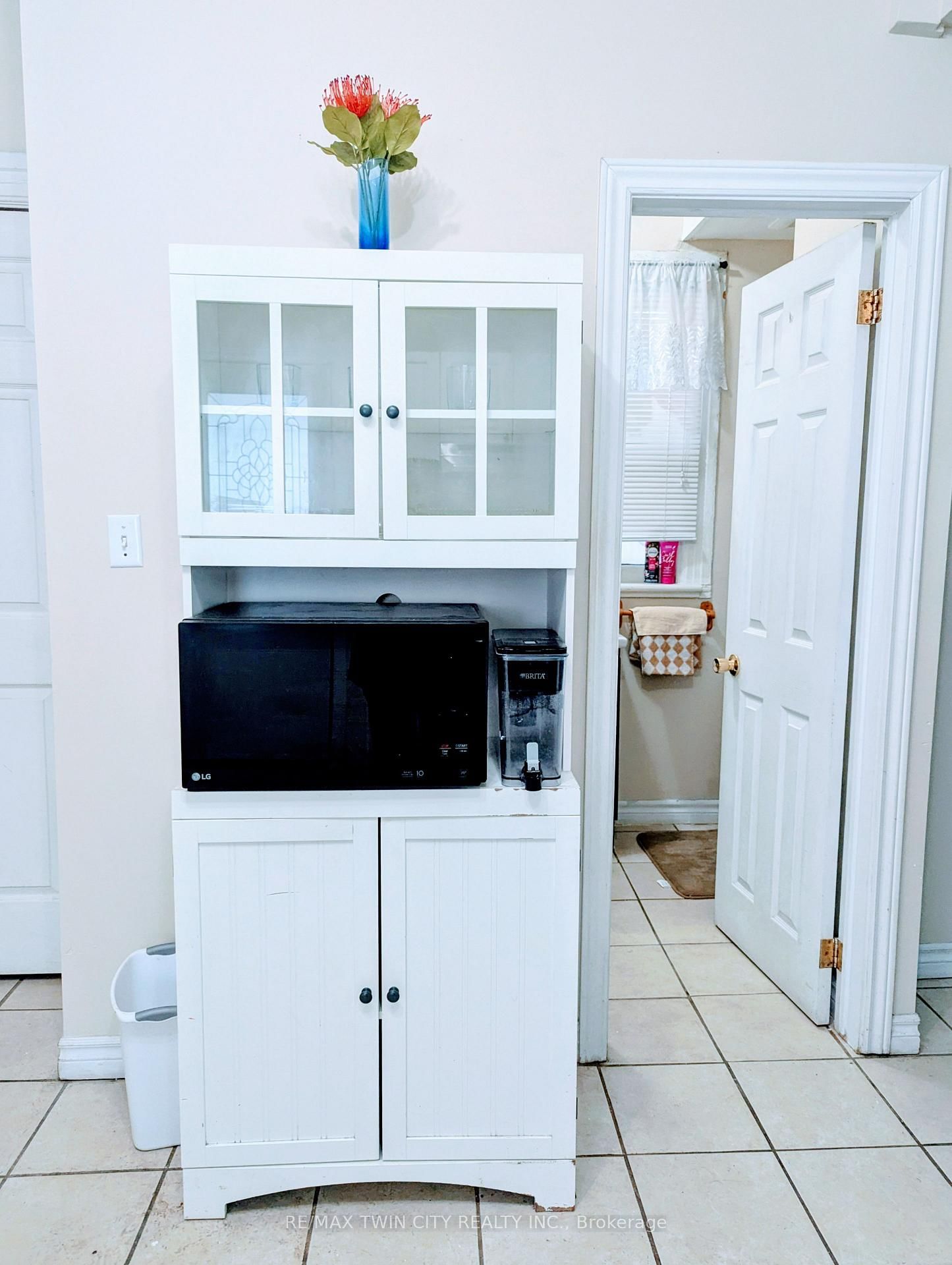 81 Grey Street • Brantford, ON photo 10