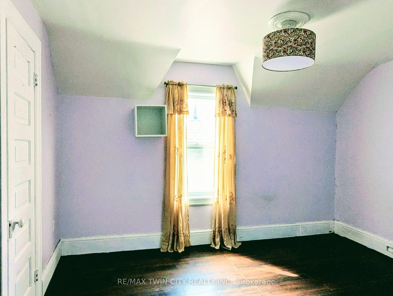 81 Grey Street • Brantford, ON photo 21