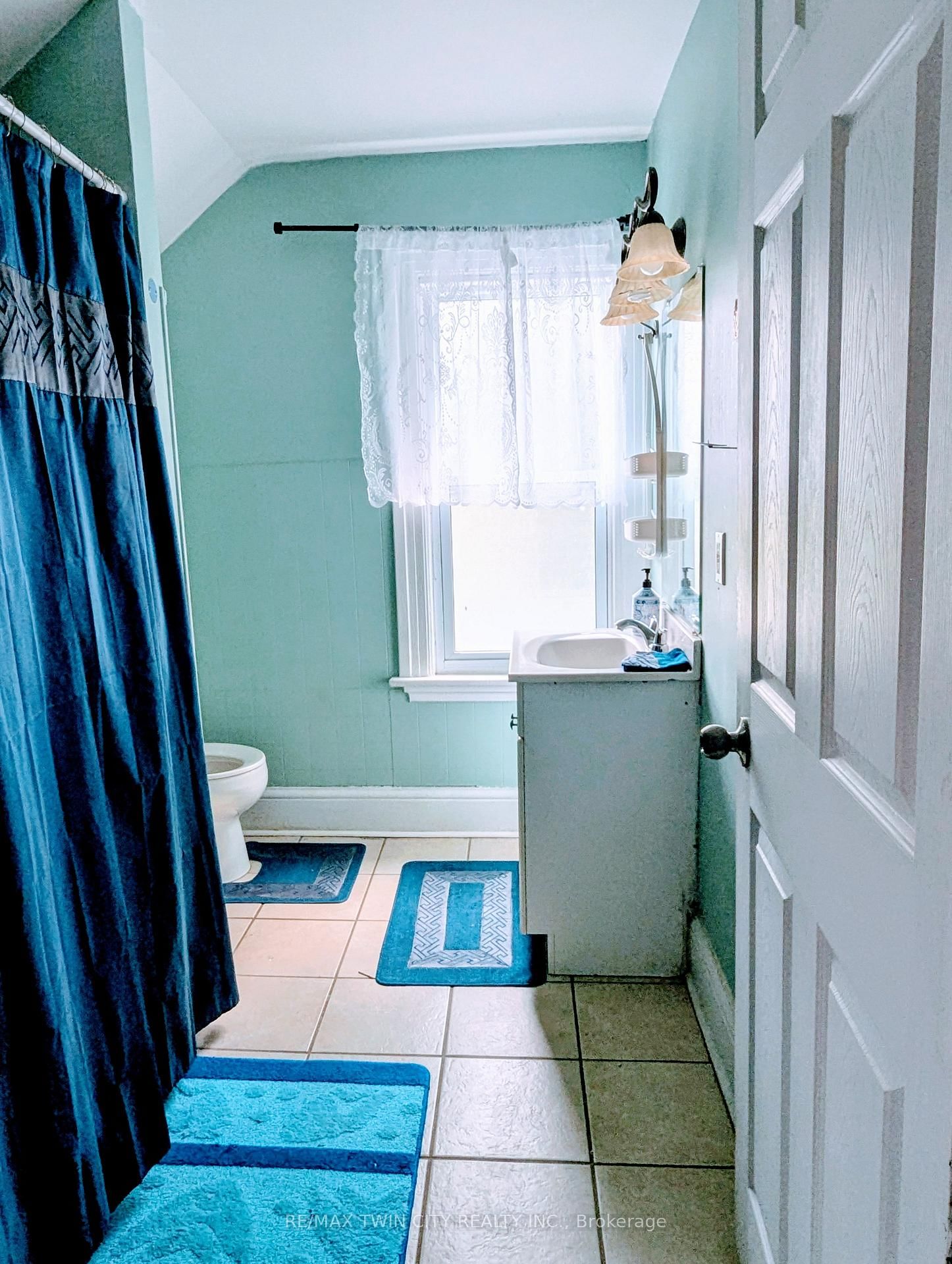 81 Grey Street • Brantford, ON photo 25