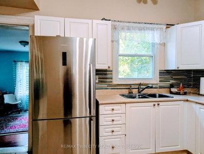 81 Grey Street • Brantford, ON photo 9
