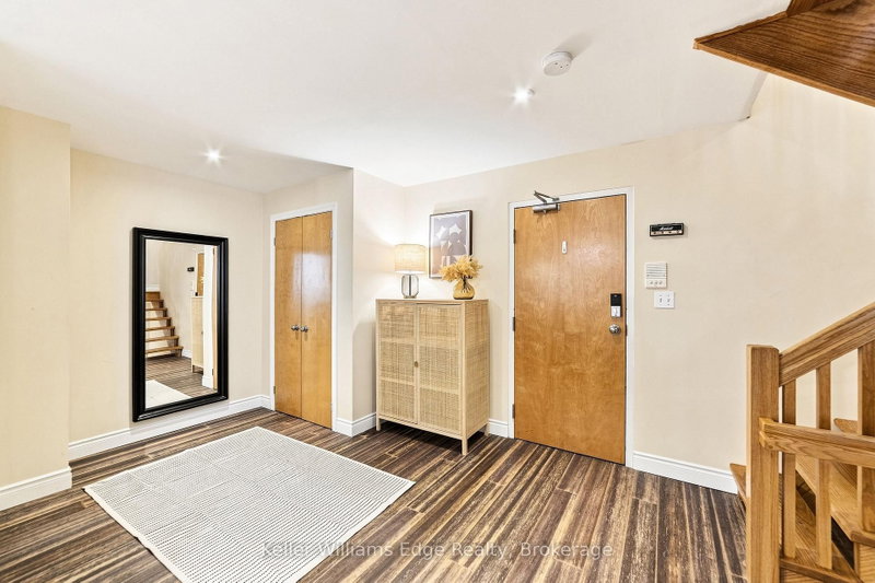 1D - 73 Garfield Avenue S