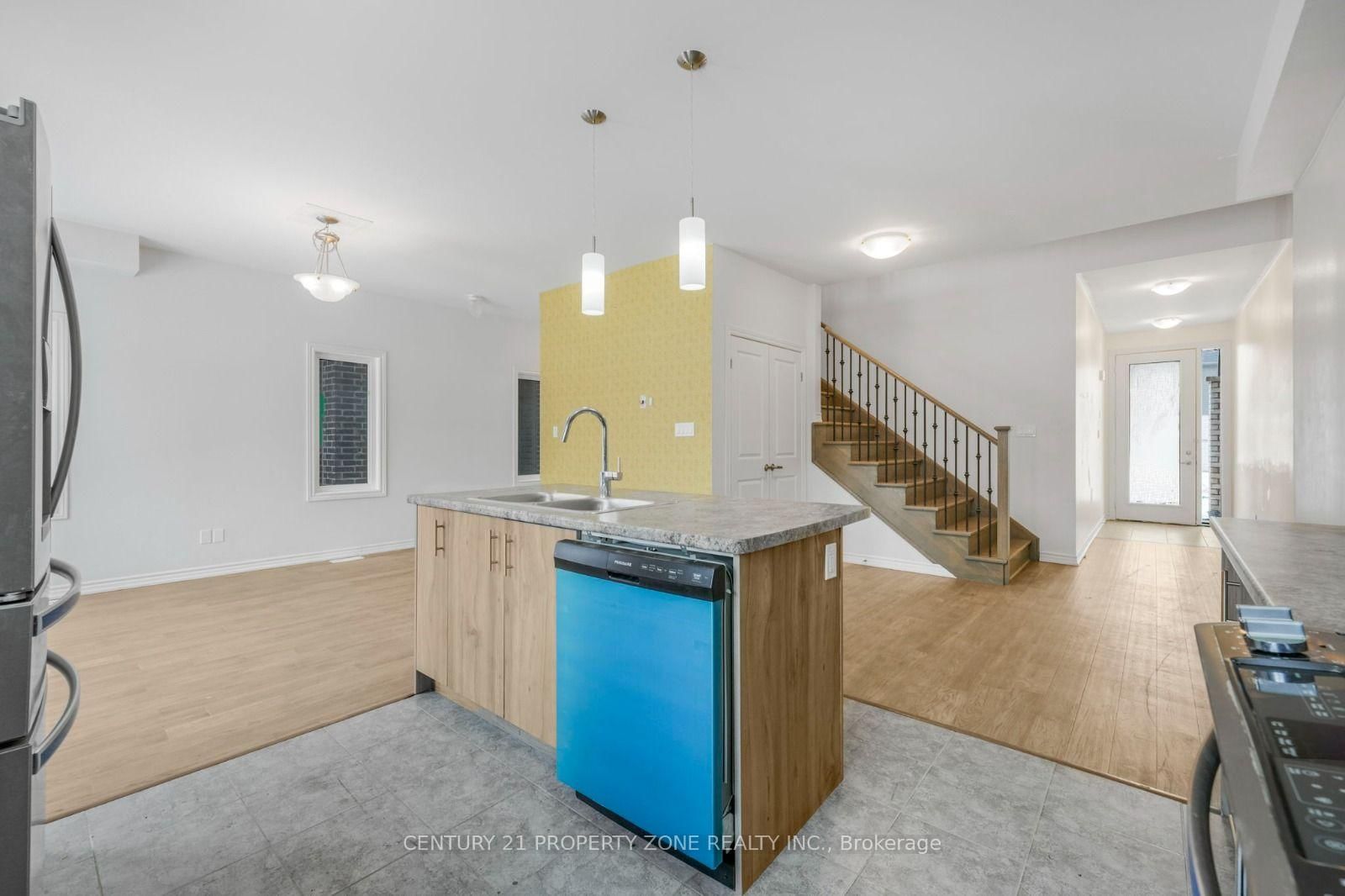 35 Caroline Street • Welland, ON photo 14