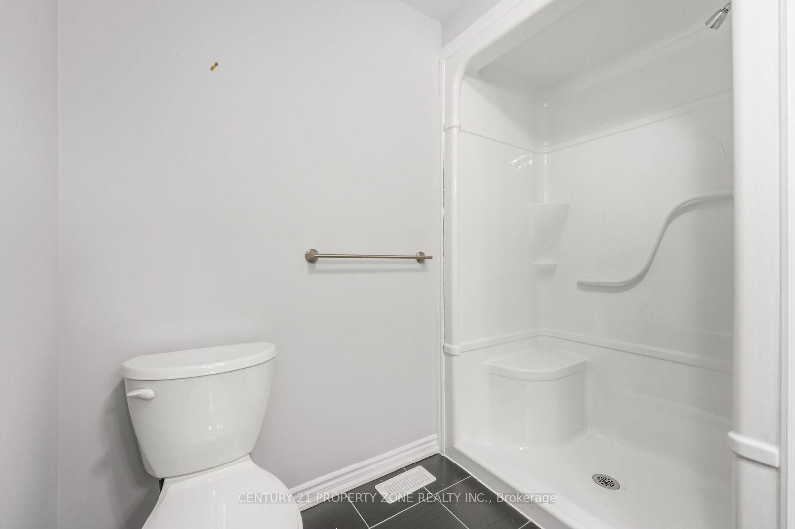 35 Caroline Street • Welland, ON photo 37