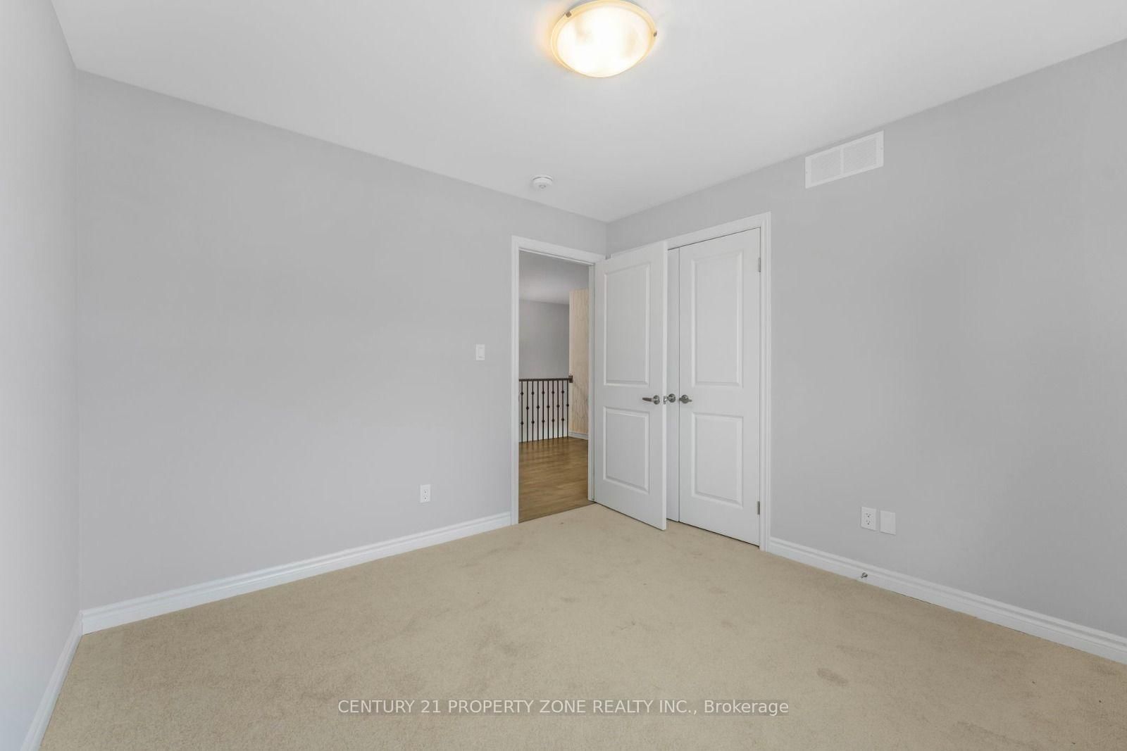 35 Caroline Street • Welland, ON photo 43