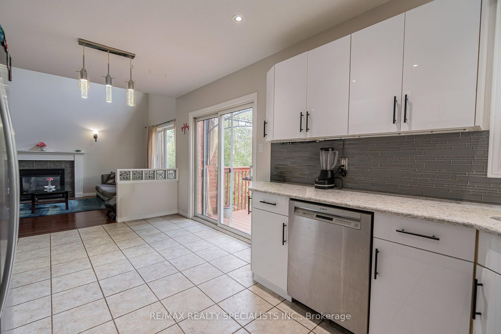 236 SUMMERFIELD Drive • Guelph, ON photo 18