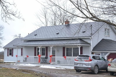 Detached House for sale at 2569 Bertie Road, Fort Erie, Ontario, L0S 1S0 - Bertie Ridge - MLS: X13651108