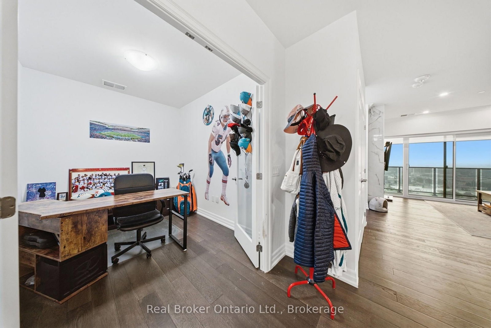1878 Gordon Street • #705 • Guelph, ON photo 14