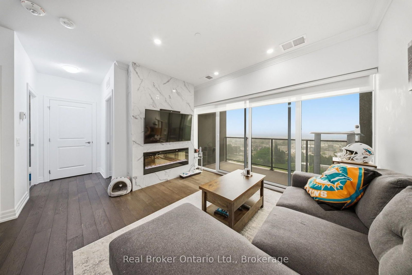 1878 Gordon Street • #705 • Guelph, ON photo 18