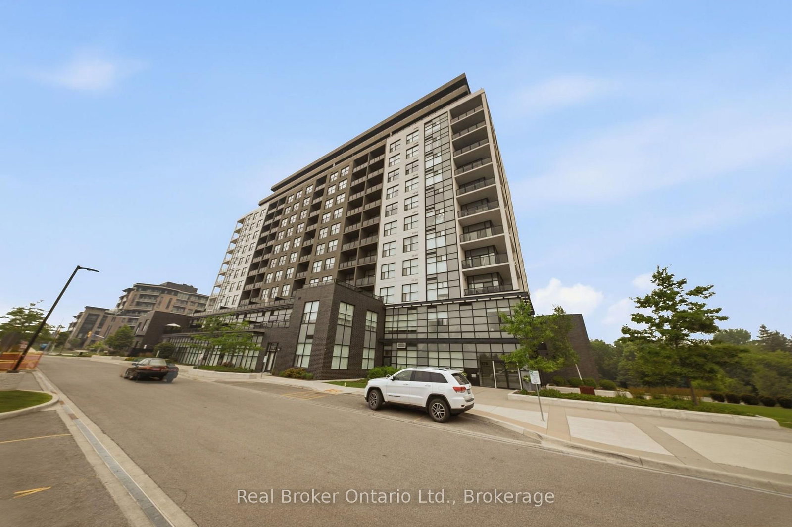 1878 Gordon Street • #705 • Guelph, ON photo 3