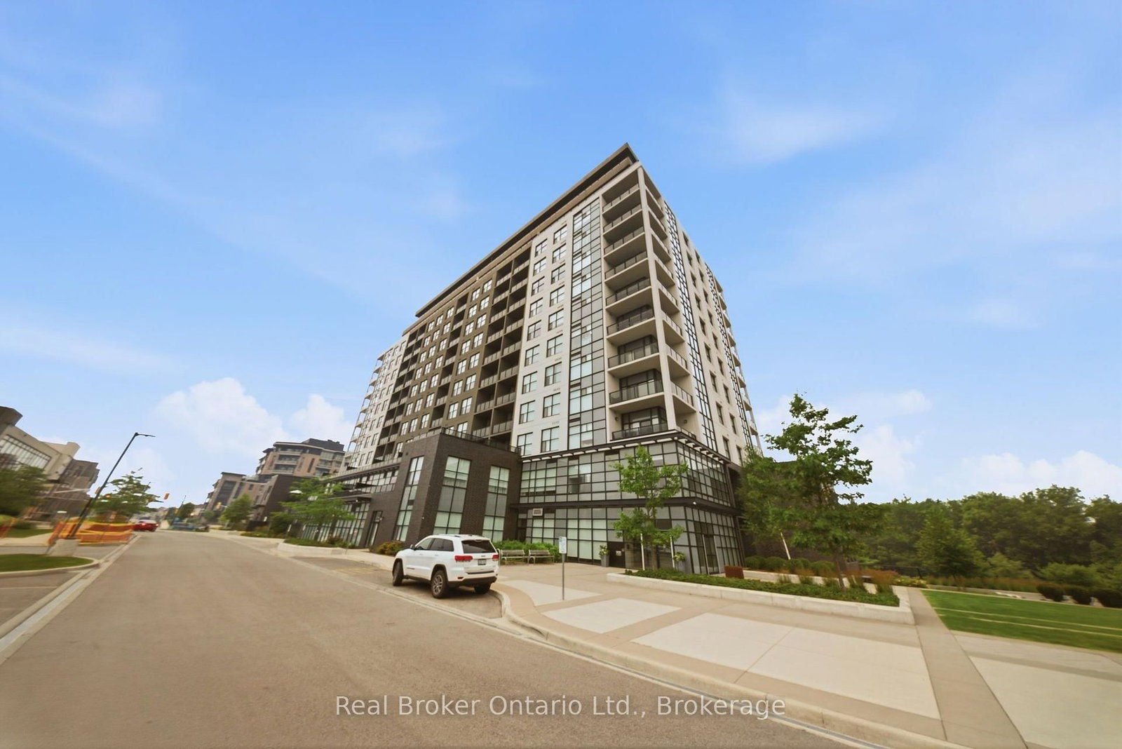 1878 Gordon Street • #705 • Guelph, ON photo 4