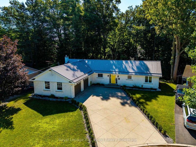 6 Highland Drive