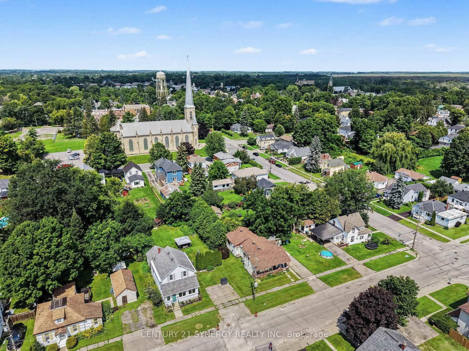 55 Cockburn Street • Perth, ON photo 32