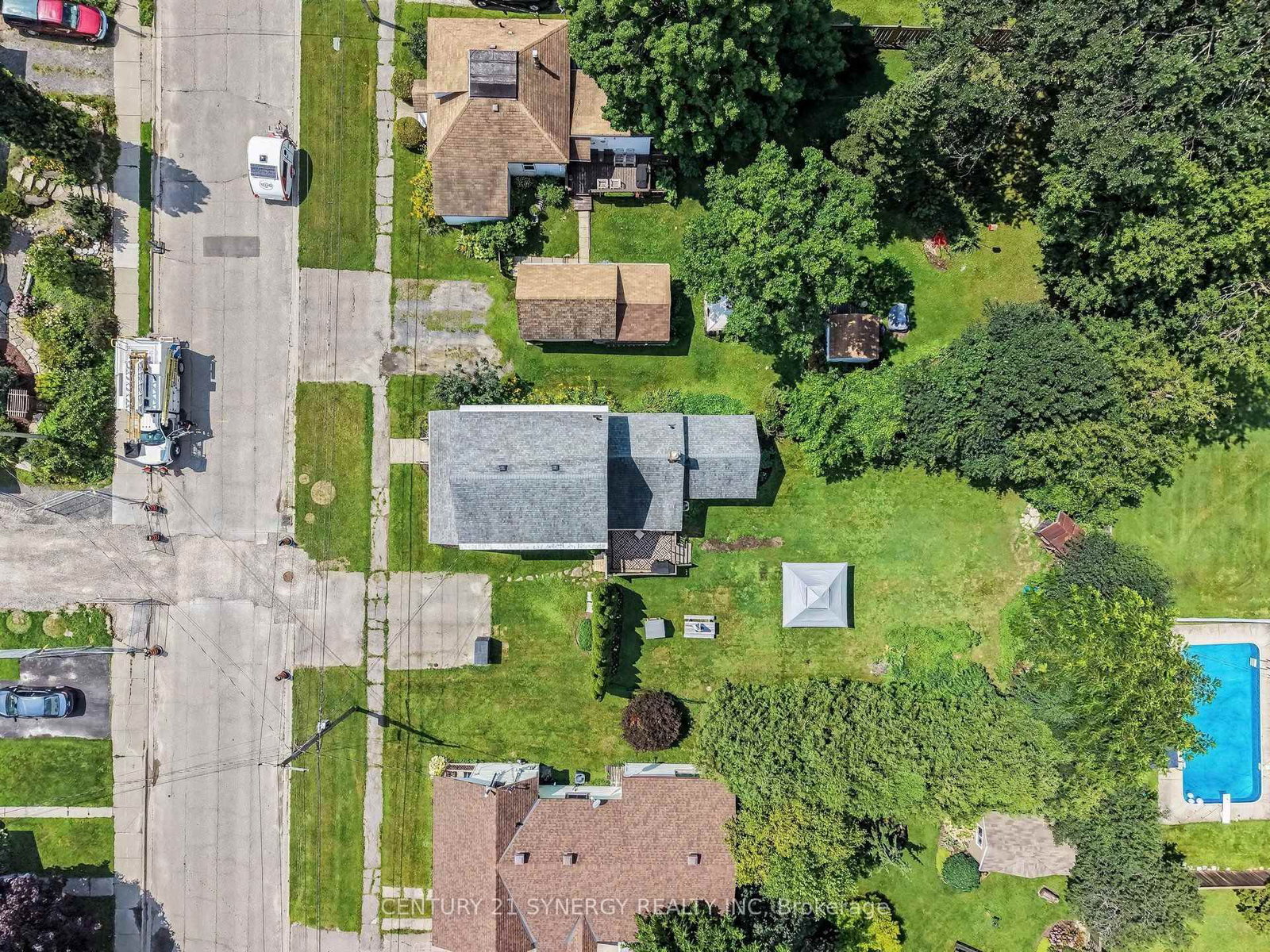 55 Cockburn Street • Perth, ON photo 34