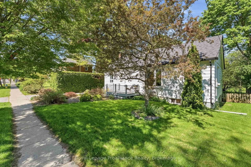 29 Bramley Street S