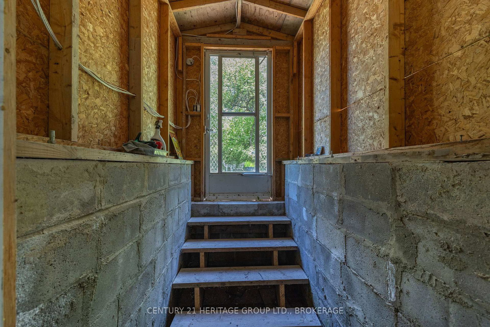 6104 Highway 38 • Verona, ON photo 40