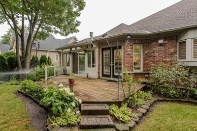 54 Waterwheel Crescent • Hamilton, ON photo 5