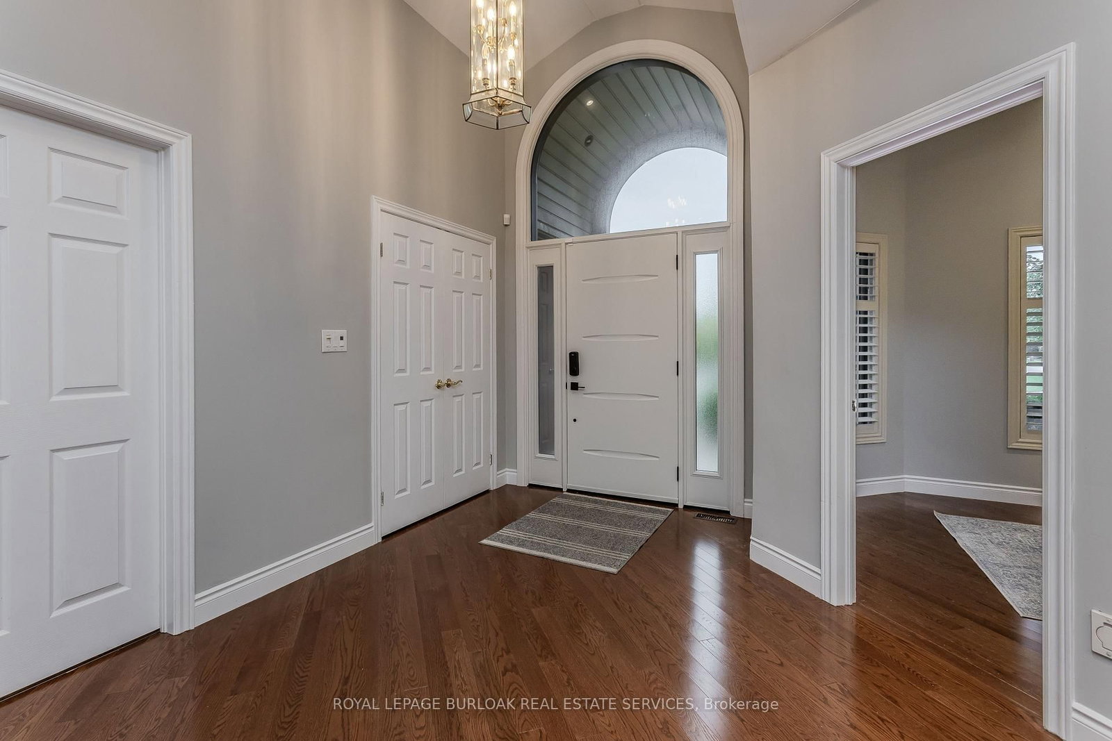 54 Waterwheel Crescent • Hamilton, ON photo 6