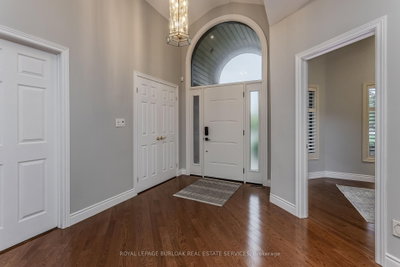 54 Waterwheel Crescent • Hamilton, ON photo 6