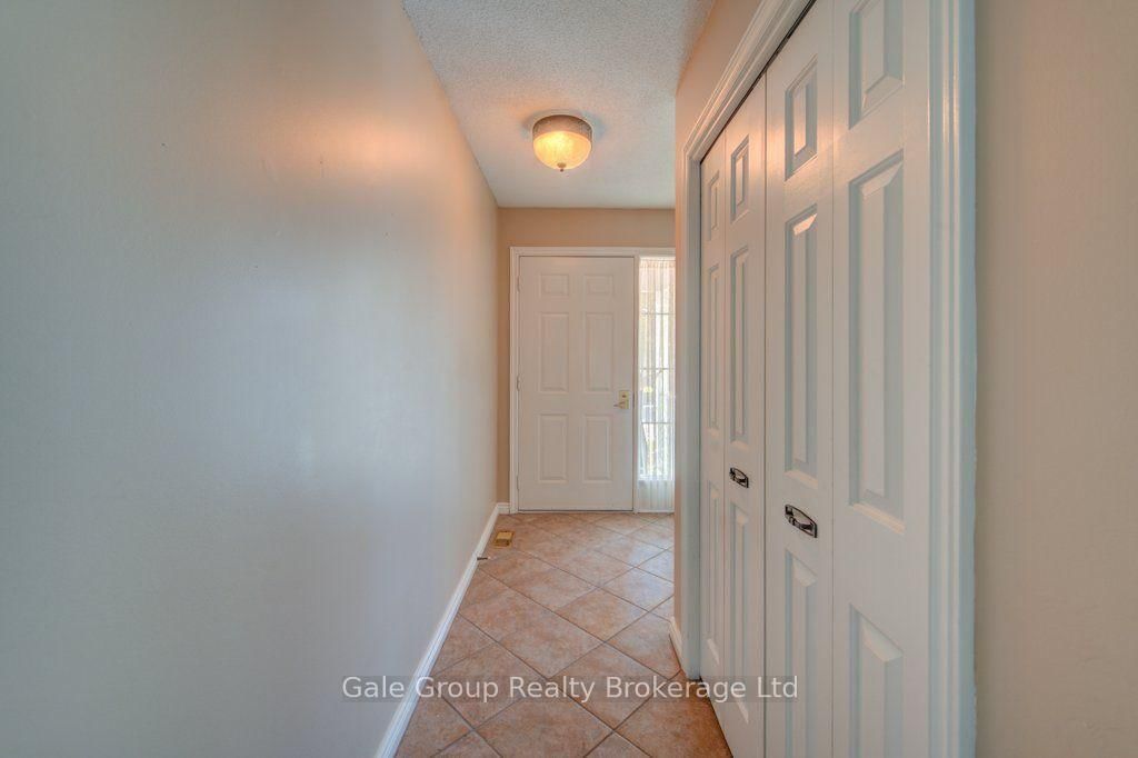 47 Seres Drive • Tillsonburg, ON photo 15