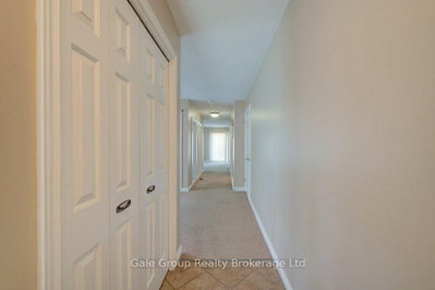 47 Seres Drive • Tillsonburg, ON photo 6