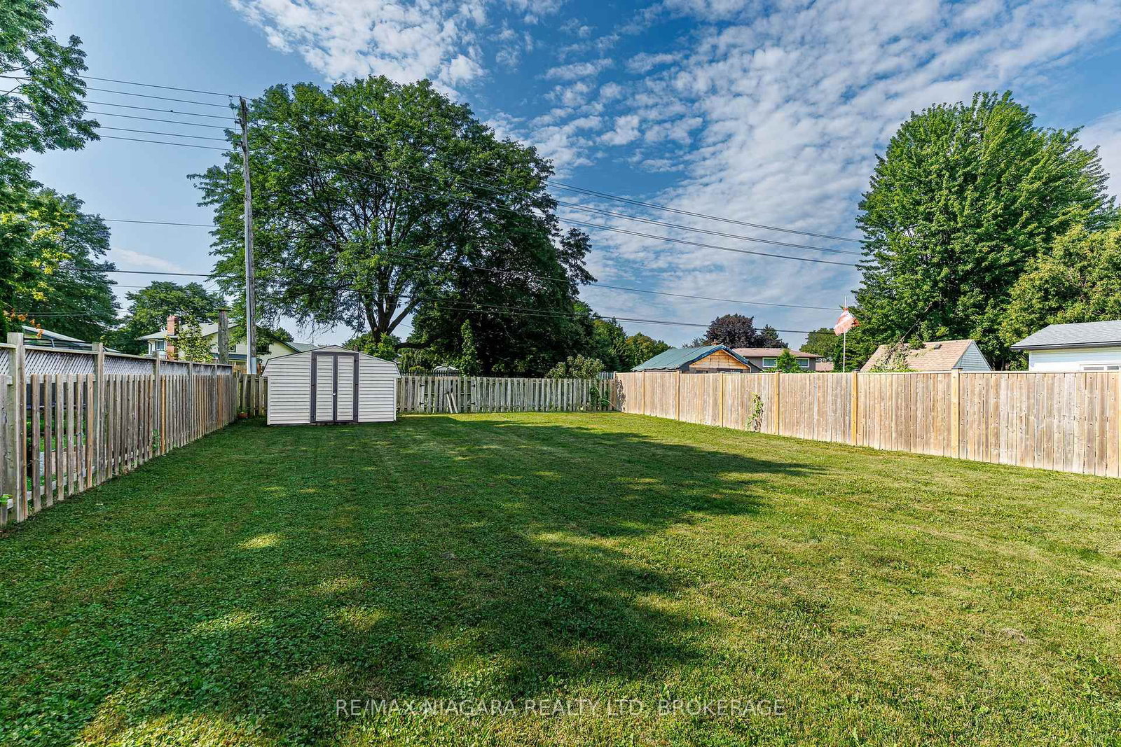 6980 Dolphin Street • Niagara Falls, ON photo 5
