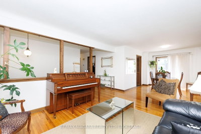 6980 Dolphin Street • Niagara Falls, ON photo 8