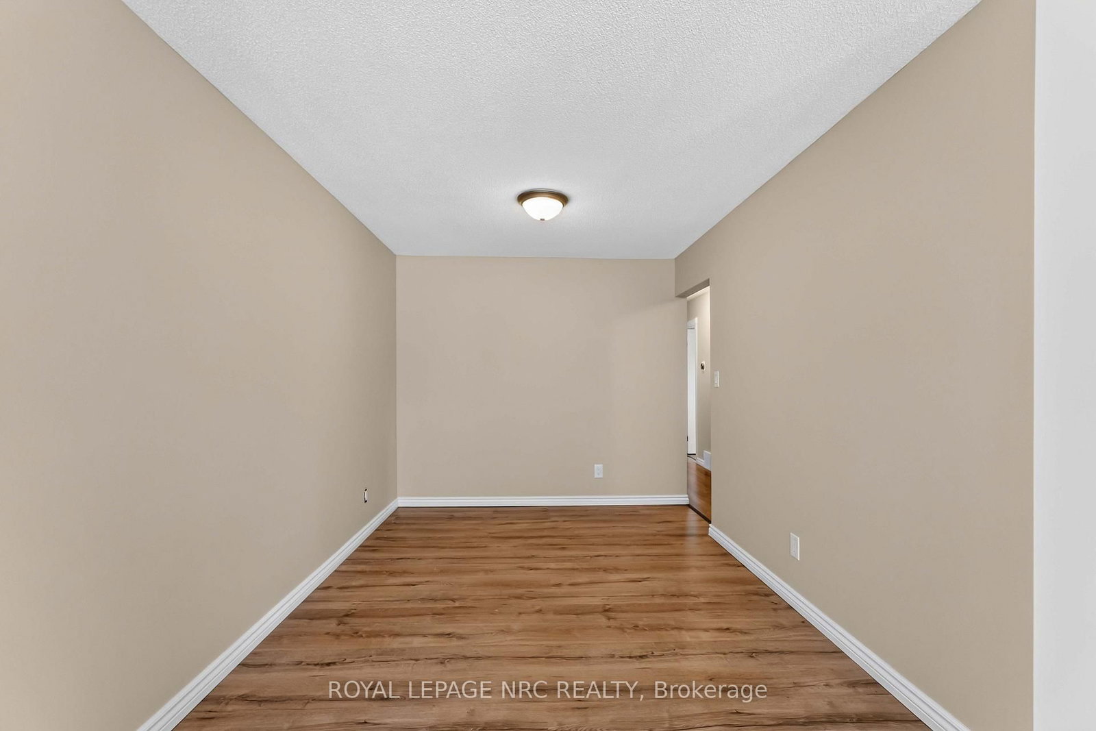 4 Saturn Road • Port Colborne, ON photo 10