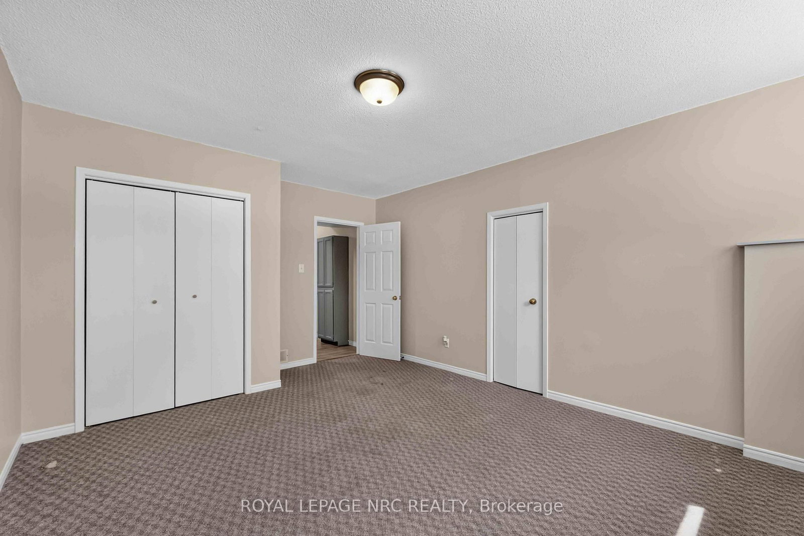 4 Saturn Road • Port Colborne, ON photo 25