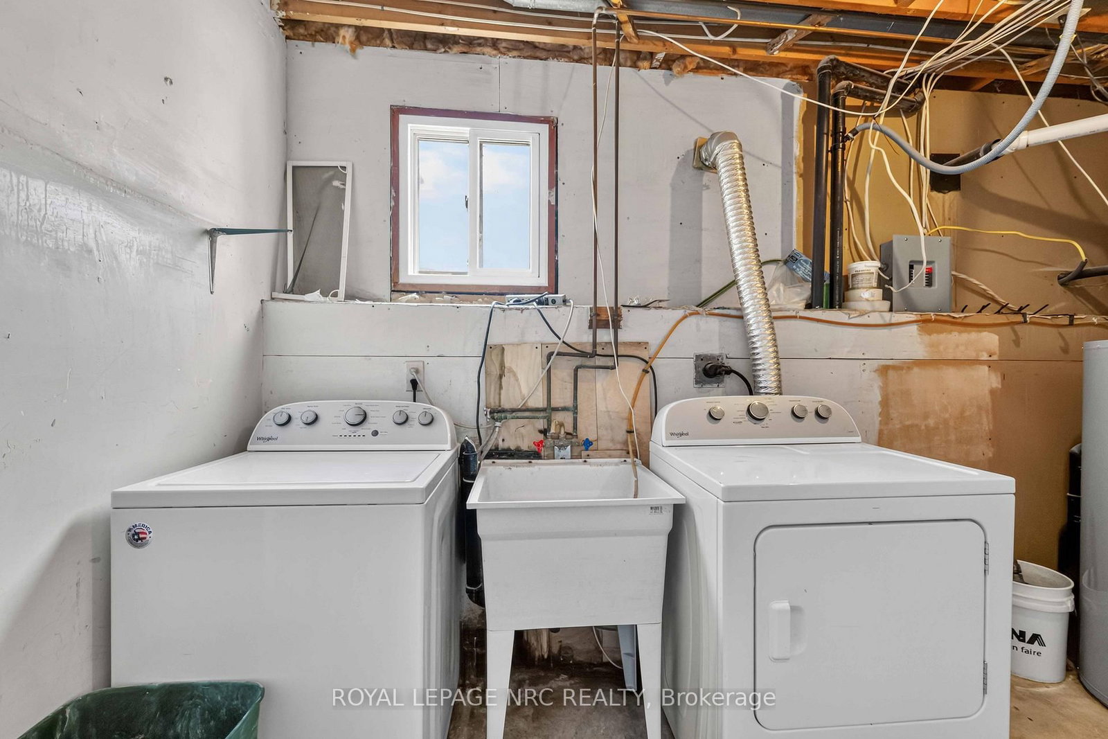 4 Saturn Road • Port Colborne, ON photo 27