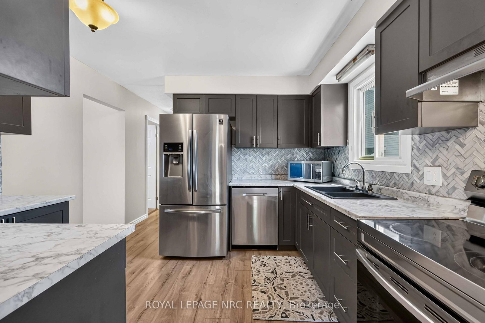 4 Saturn Road • Port Colborne, ON photo 6