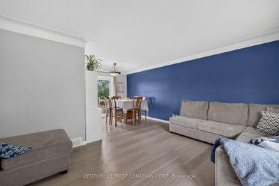 285 Panorma Crescent • London South, ON photo 8