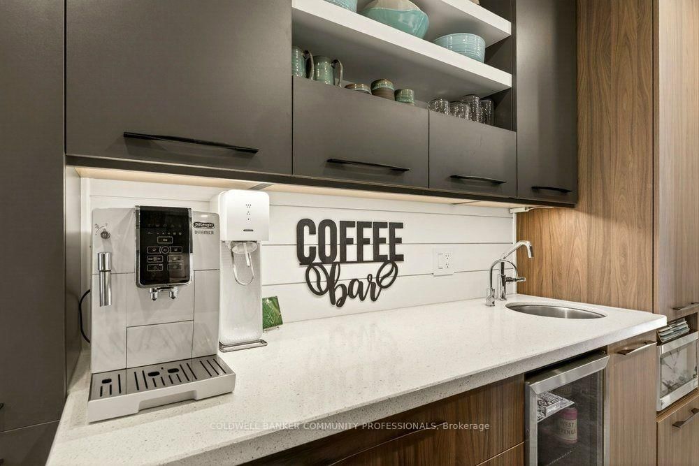 99 Hillcrest Avenue • Hamilton, ON photo 9