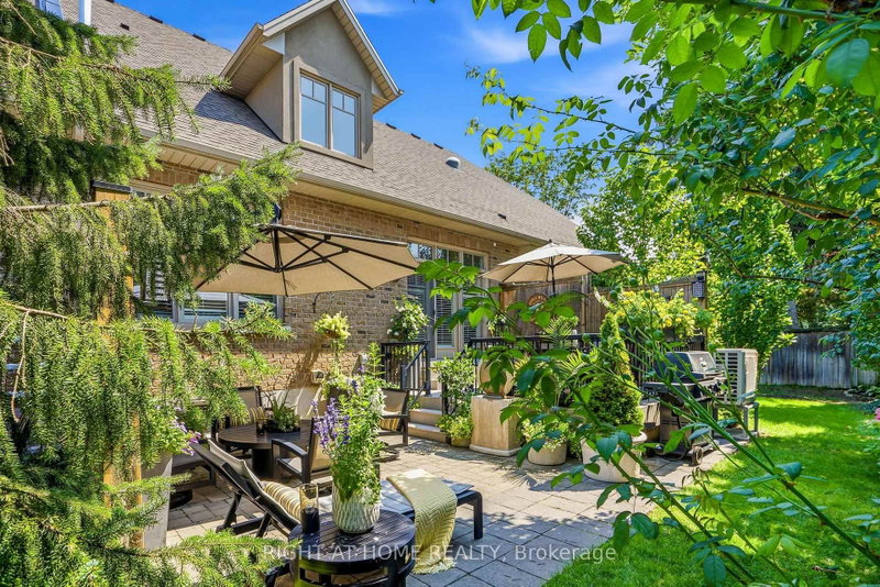 3 EVERGREEN Lane