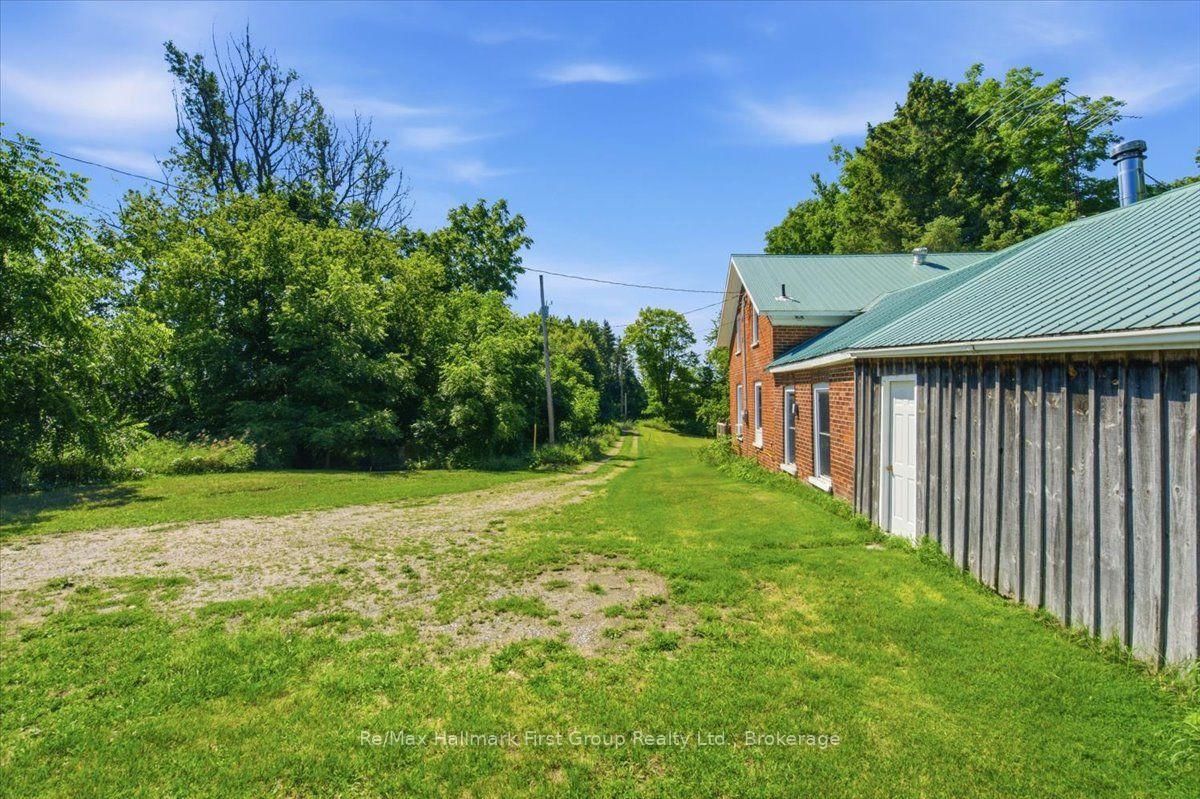 664 Hunt Road • Tweed, ON photo 32
